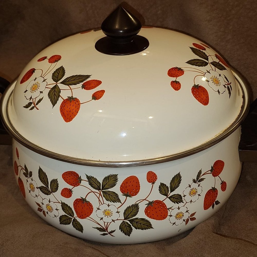 sheffield strawberries and cream large pot